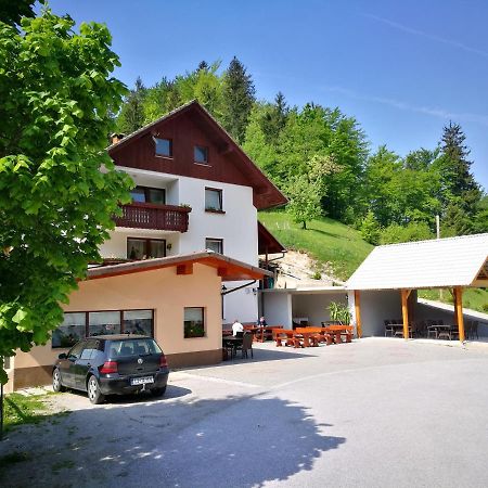 Apartma Teloh Kopacnica Luaran gambar